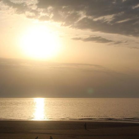 James Sun Beach Apartment Ostende Exterior foto